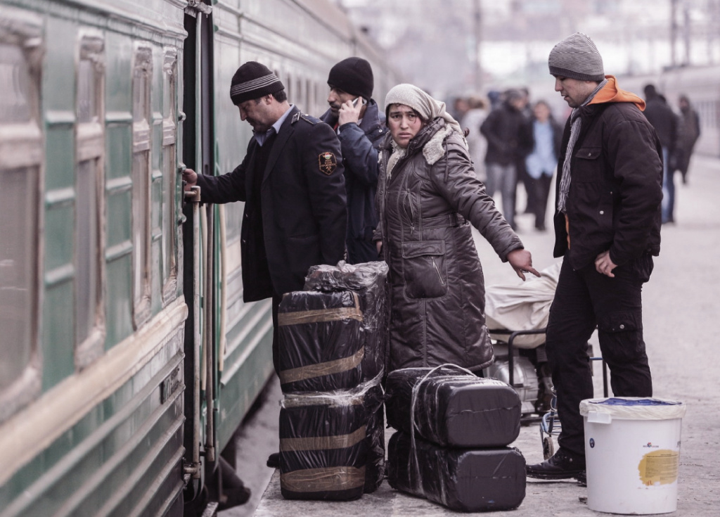 мигранты поезд