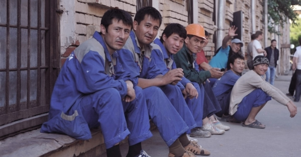 узбекистан мигранты