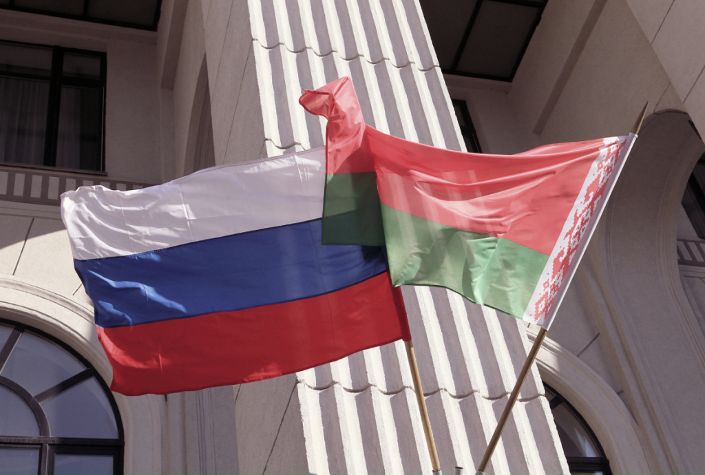флаги беларуси и россии, союзное государство
